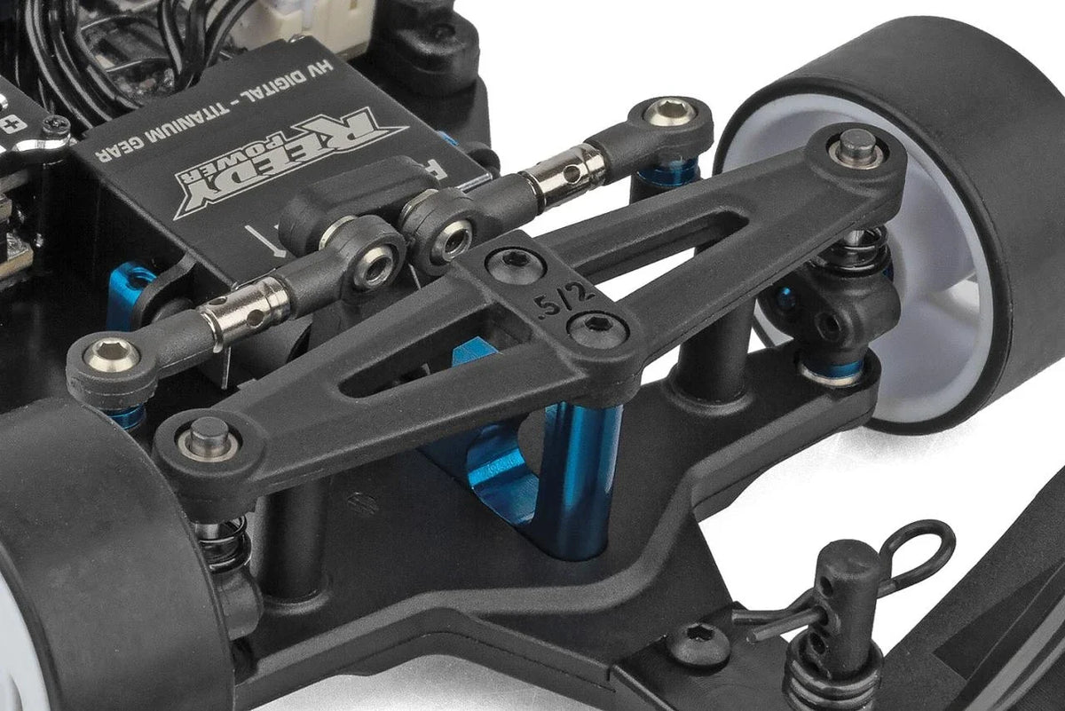 Team Associated RC28F Team Kit (Pre-order Ships Mid-Late October)