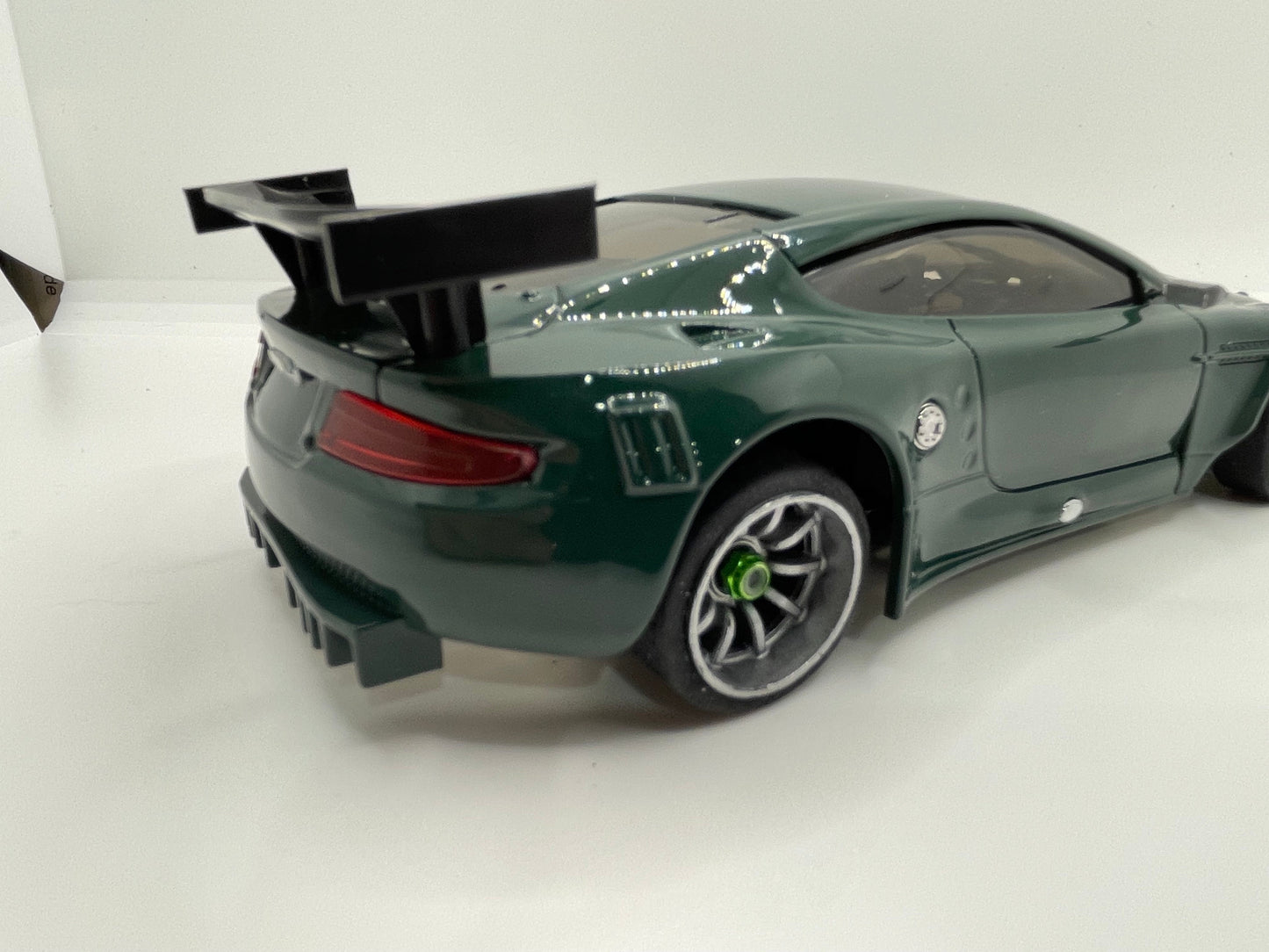 Mini-Z Aston Martin 98mm body - Green