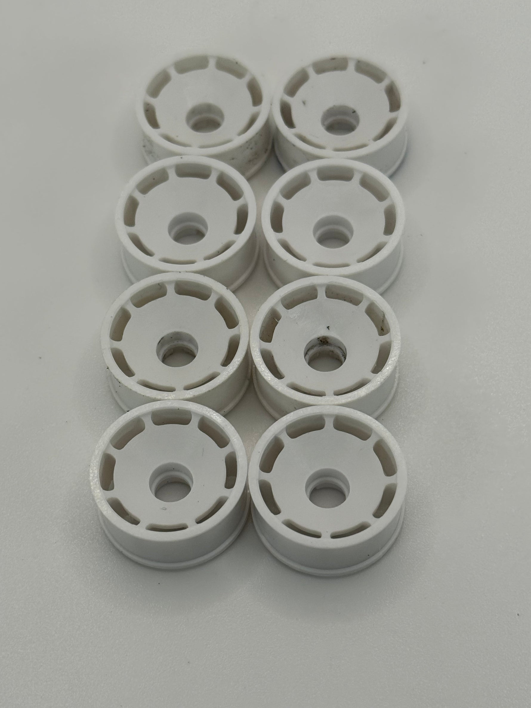 Reflex wheel lot - 8.5mm white +1 offset (4 pairs)