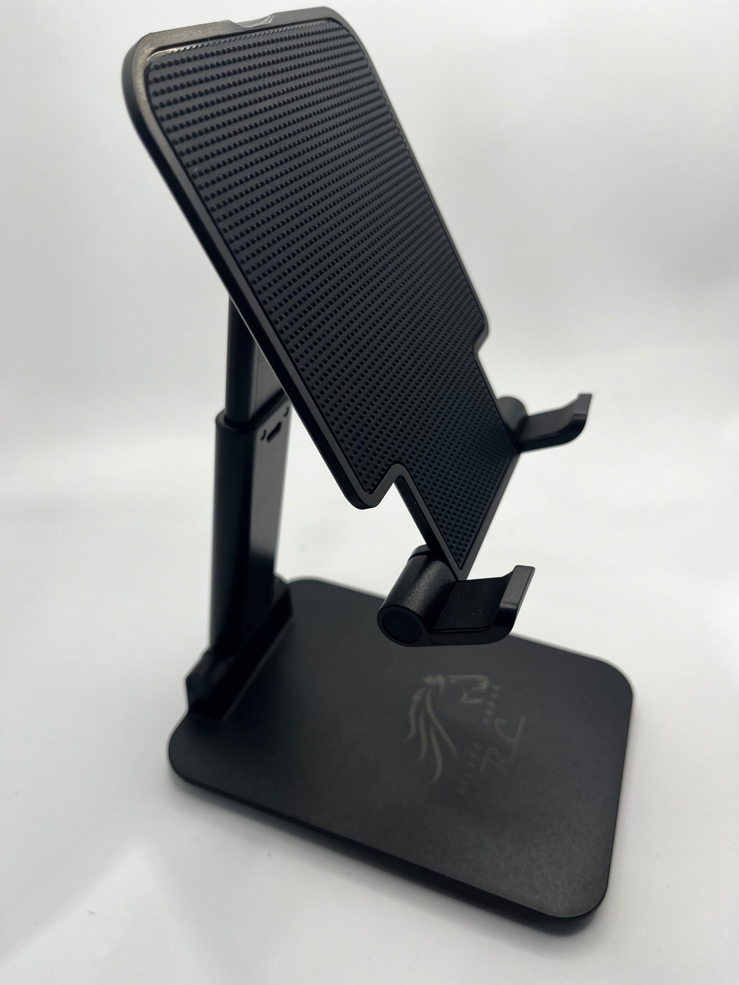 Silver Horse Remote Stand