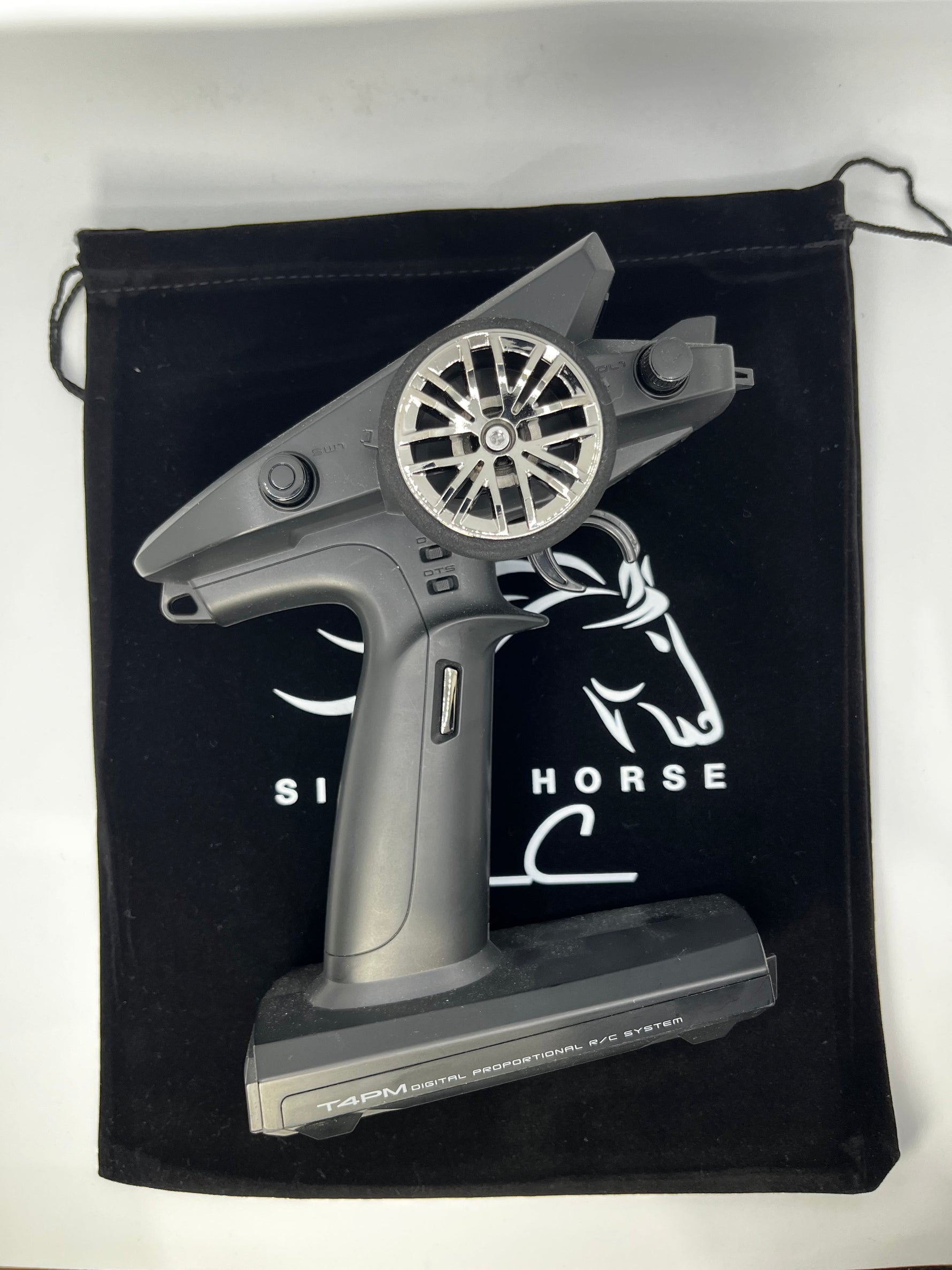 Silver Horse RC Remote Sack